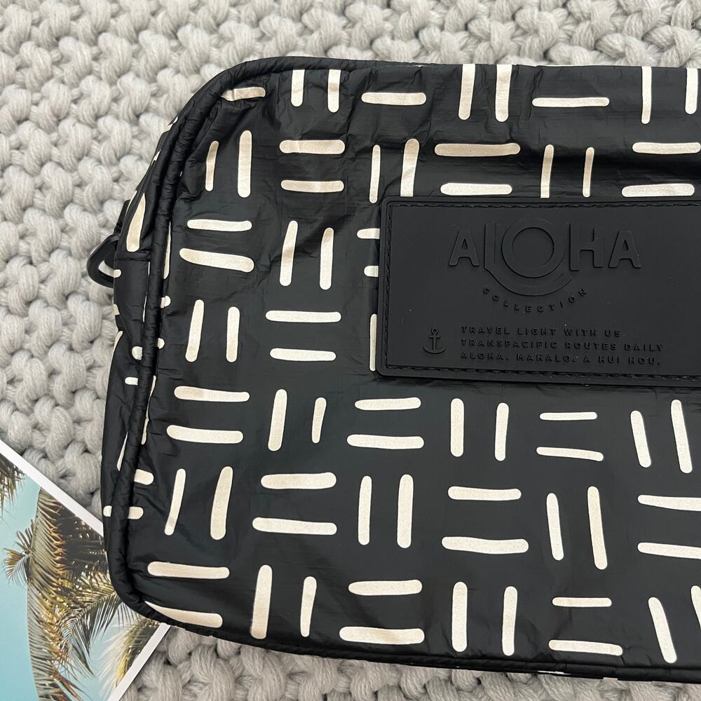Aloha Collection• LE TOUR Rattan Cross Body Bag Purse - Picture 6 of 14
